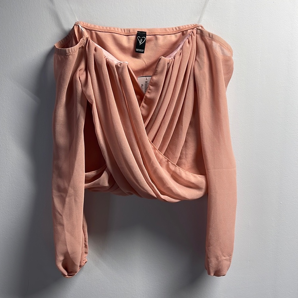 Off the sholder crop top